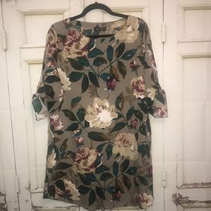 Boutique Fall floral dress Large
